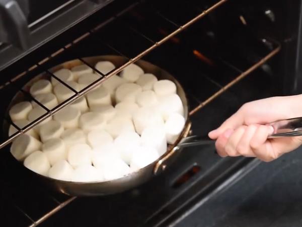 Pecivo, ki je obnorelo Facebook